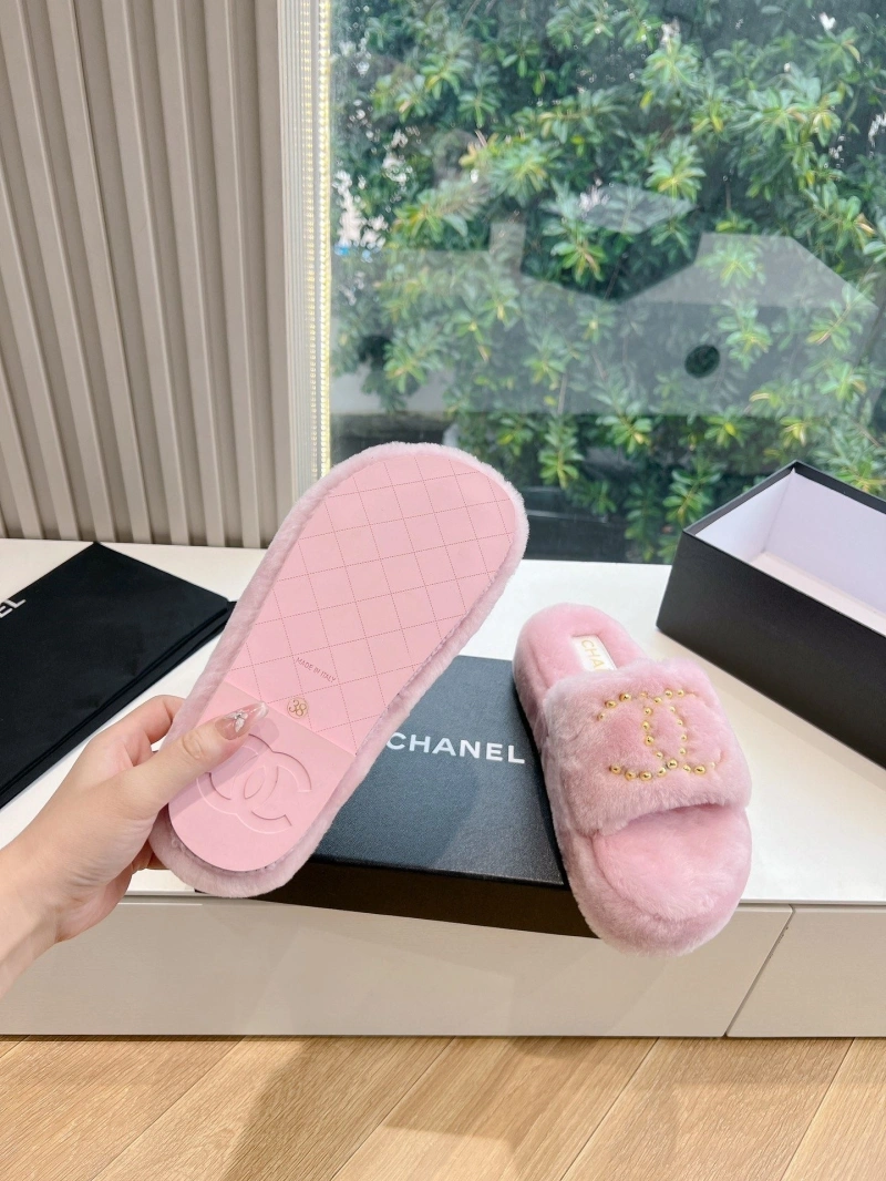 Chxnxl Slippers Bright 126178