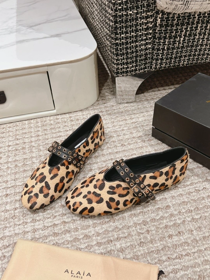 Comfortable Othxr flat shoes 215075