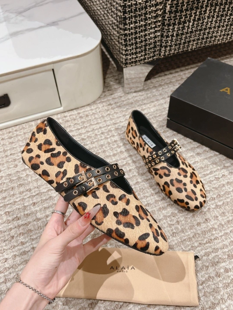 Comfortable Othxr flat shoes 215075