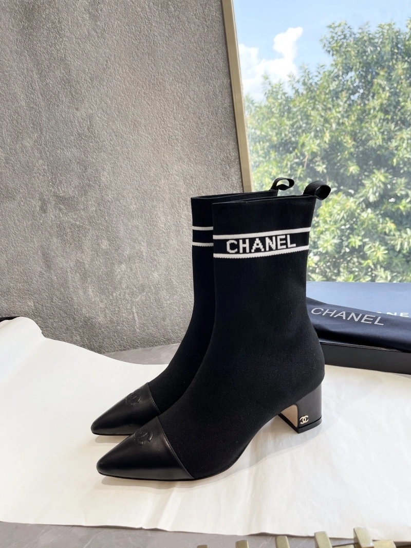 Classic Chxnxl Boots 126571