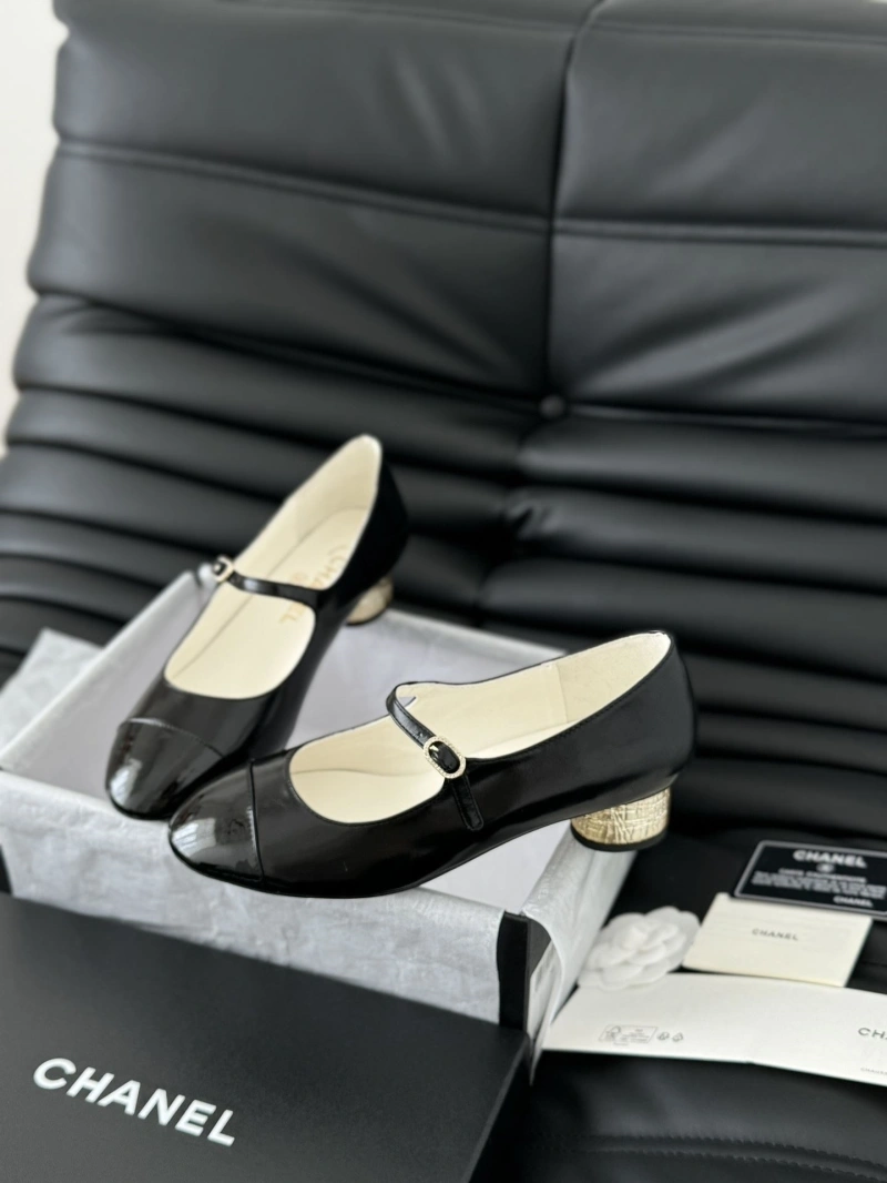 NewStyle Chxnxl Flat Shoes 126353