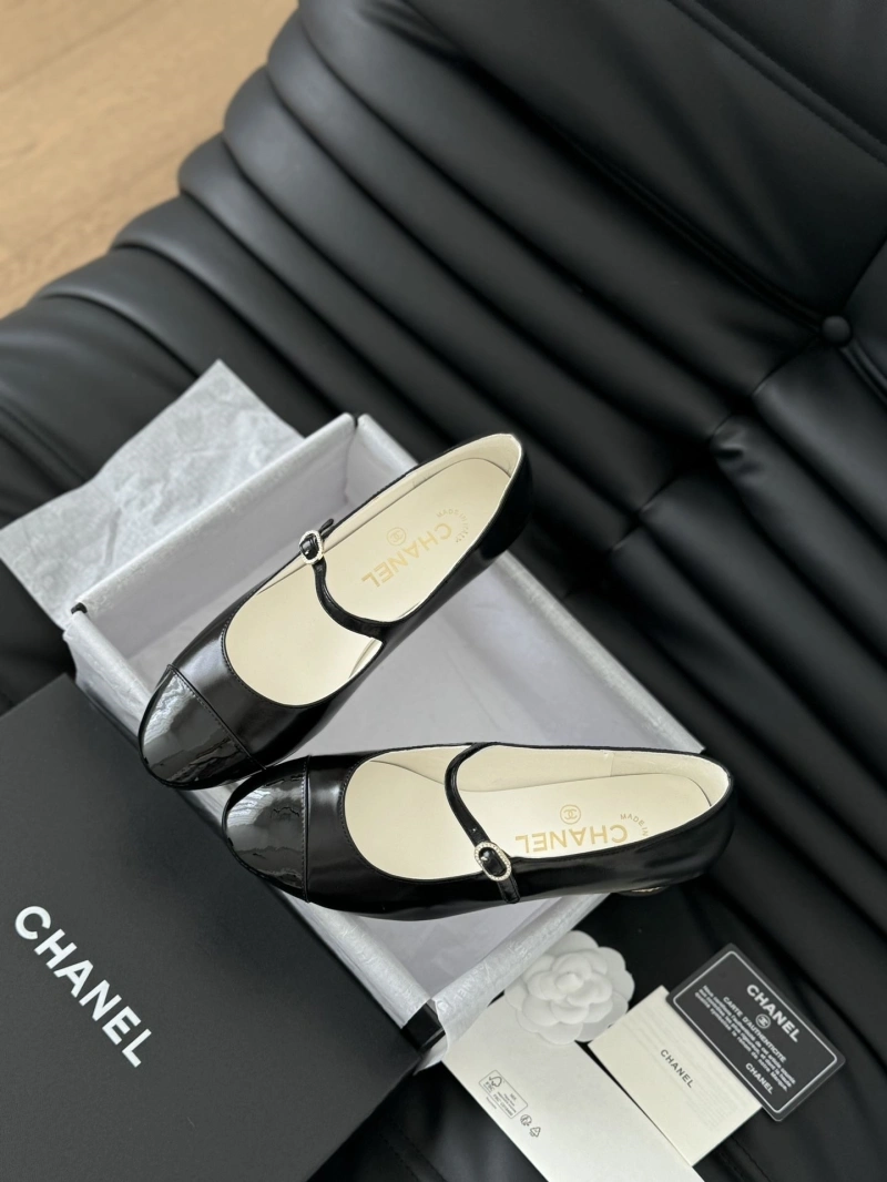 NewStyle Chxnxl Flat Shoes 126353