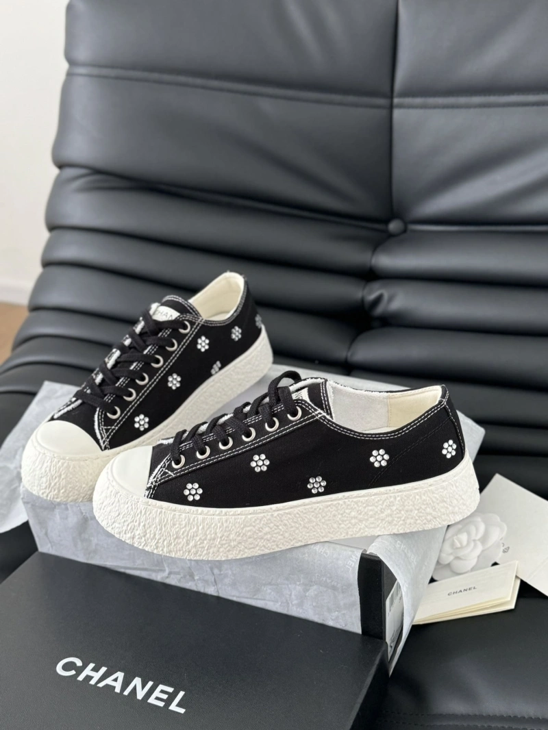 Compact Chxnxl Sneakers 125984