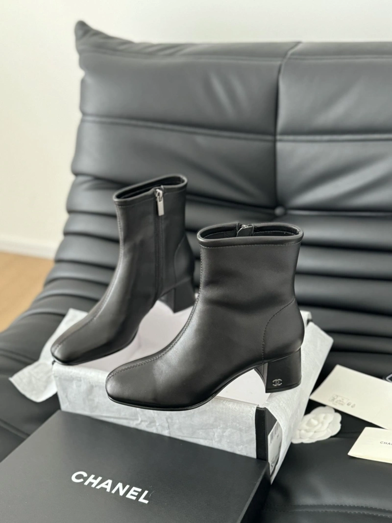 Chxnxl Boots Sophisticated 126586