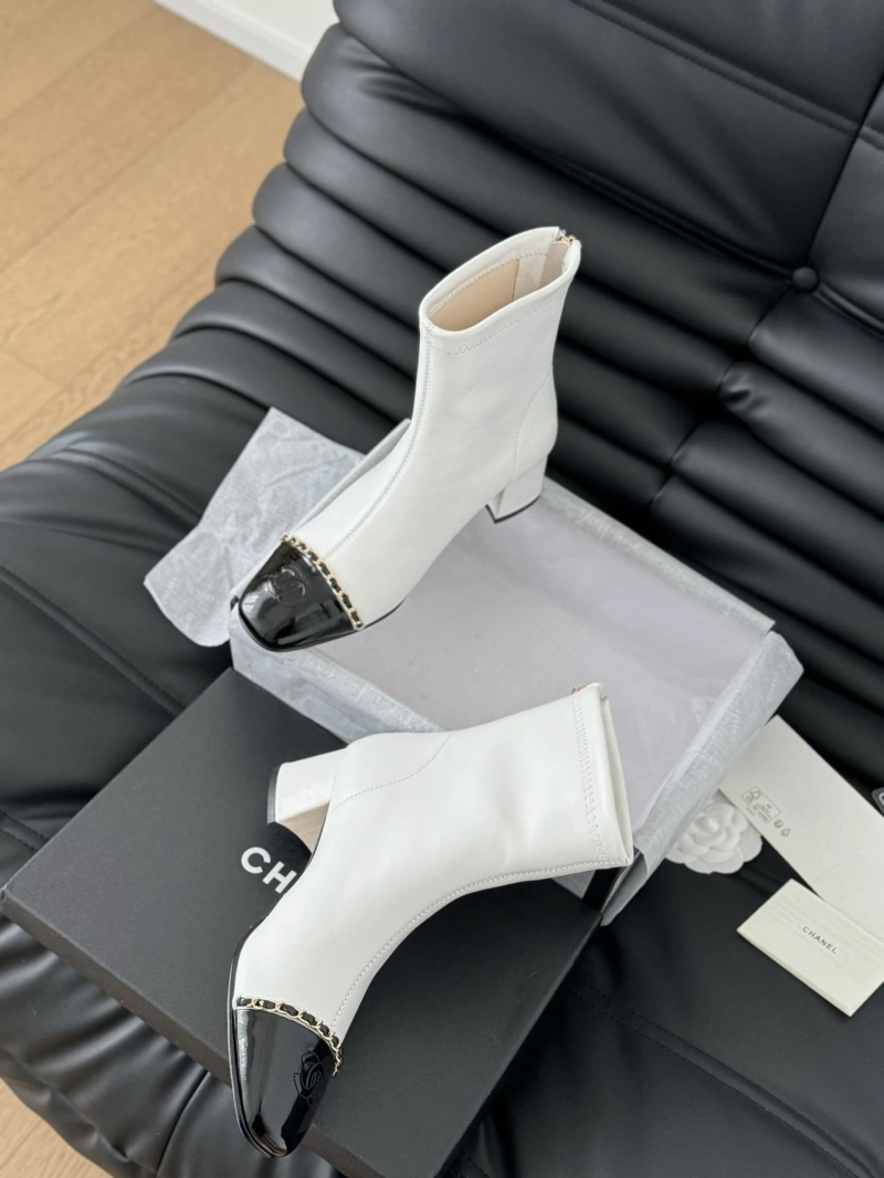 Elegant Chxnxl Boots 126567