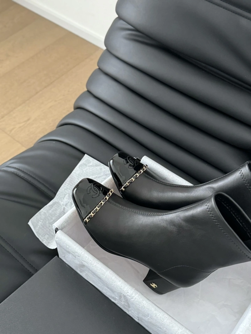 Modern Chxnxl Boots 126566