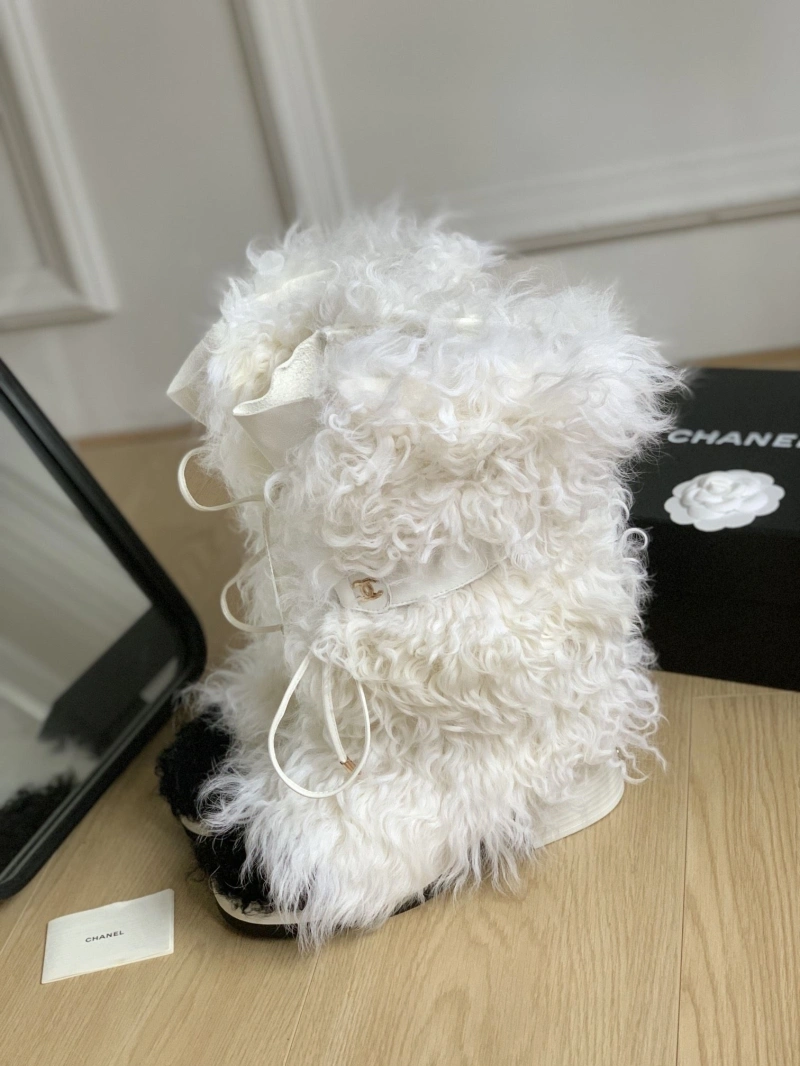 Minimalist Chxnxl Boots 126561