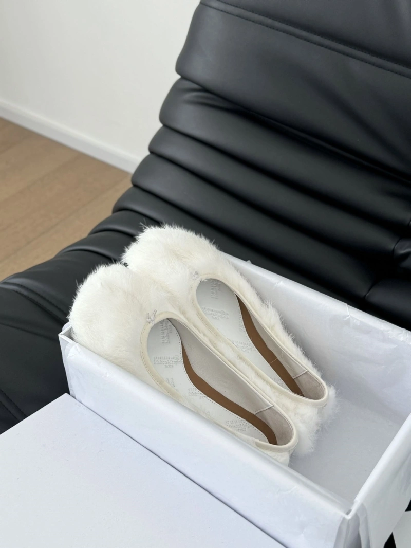Othxr flat shoes Resilient 215072
