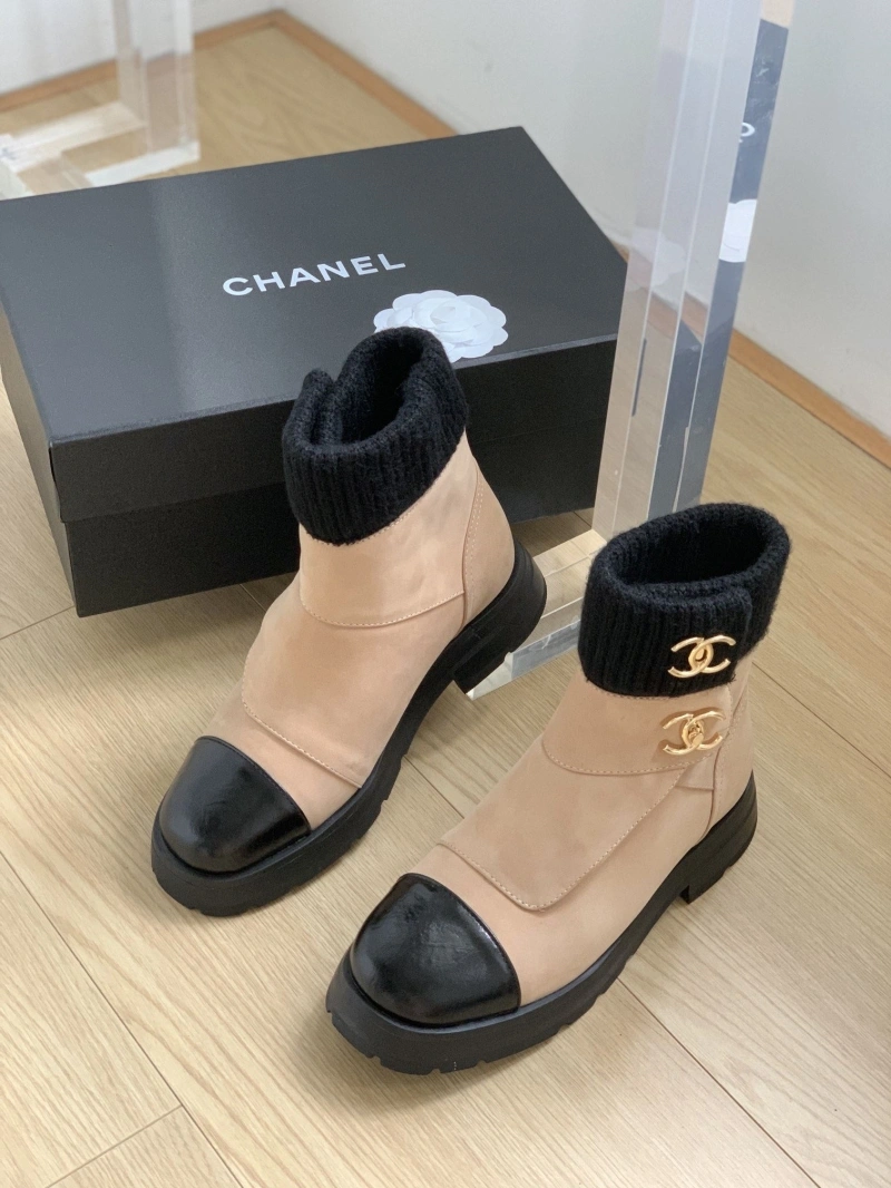 Bold Chxnxl Boots 126550
