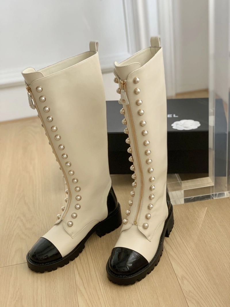 Vibrant Chxnxl Boots 126533