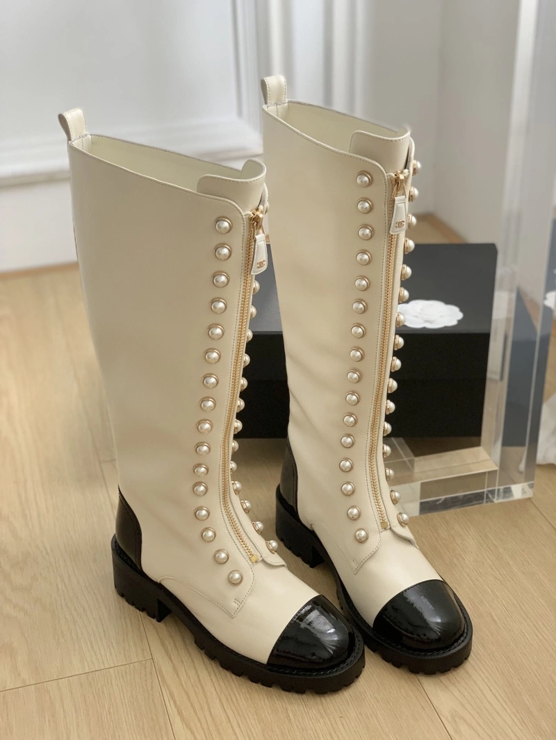 Vibrant Chxnxl Boots 126533