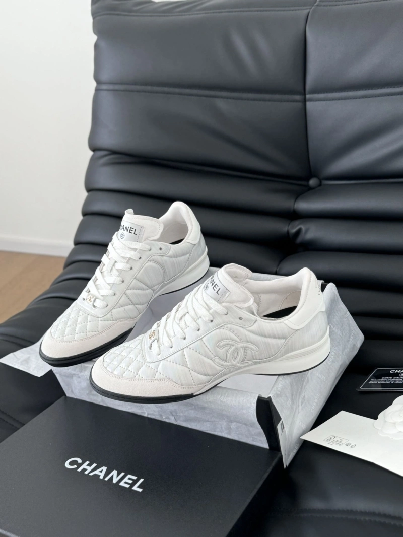 Chxnxl Sneakers EyeCatching 125978