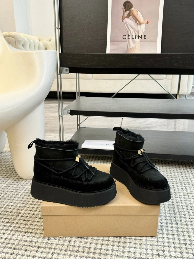 Sleek Othxr Boots 215354
