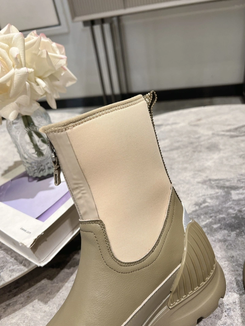 UGX Boots Bold 228523