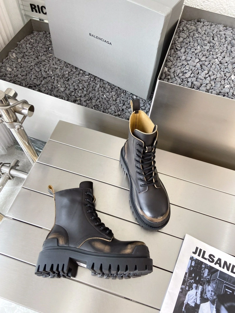 Flexible Bxlxnciaga Boots 109757