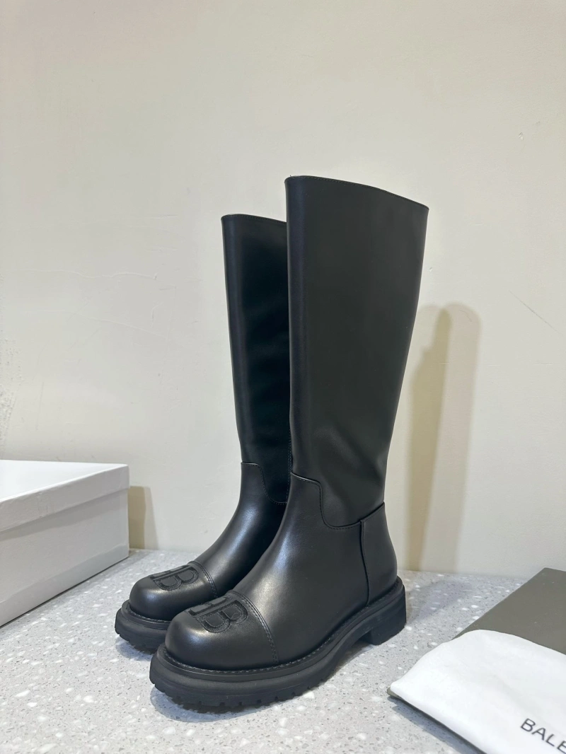 Versatile Bxlxnciaga Boots 109738