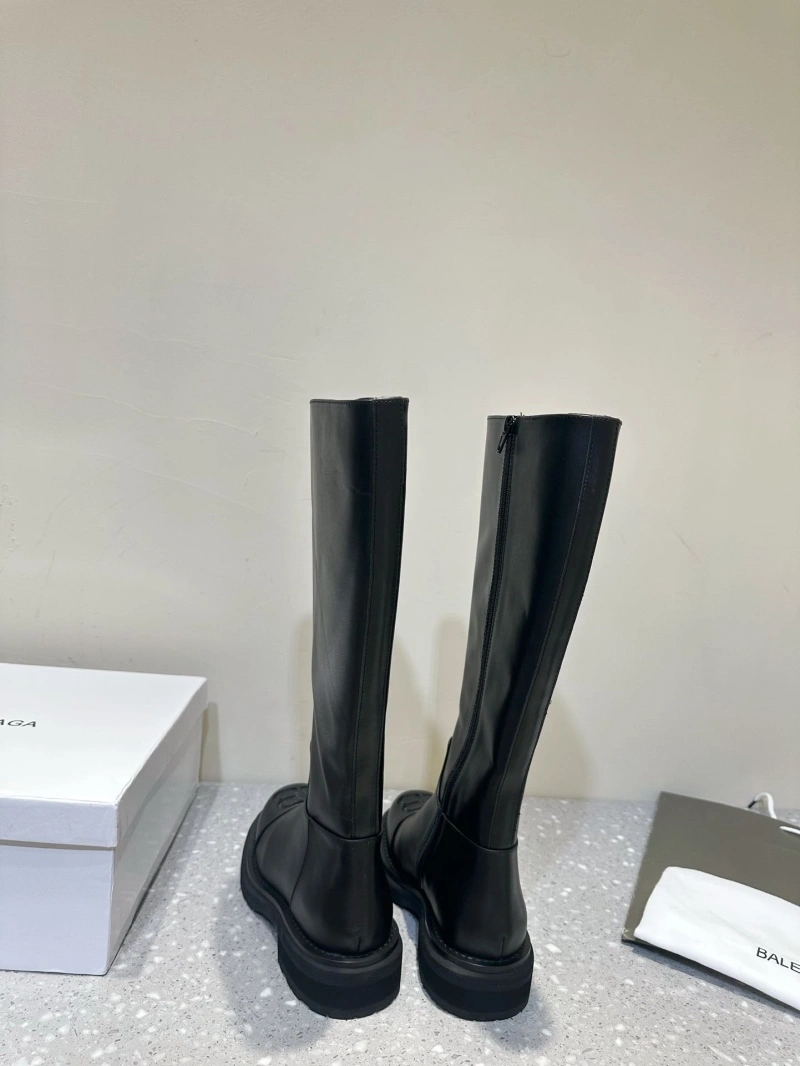 Versatile Bxlxnciaga Boots 109738
