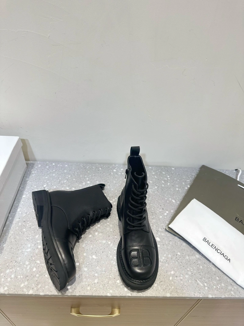 Reliable Bxlxnciaga Boots 109743