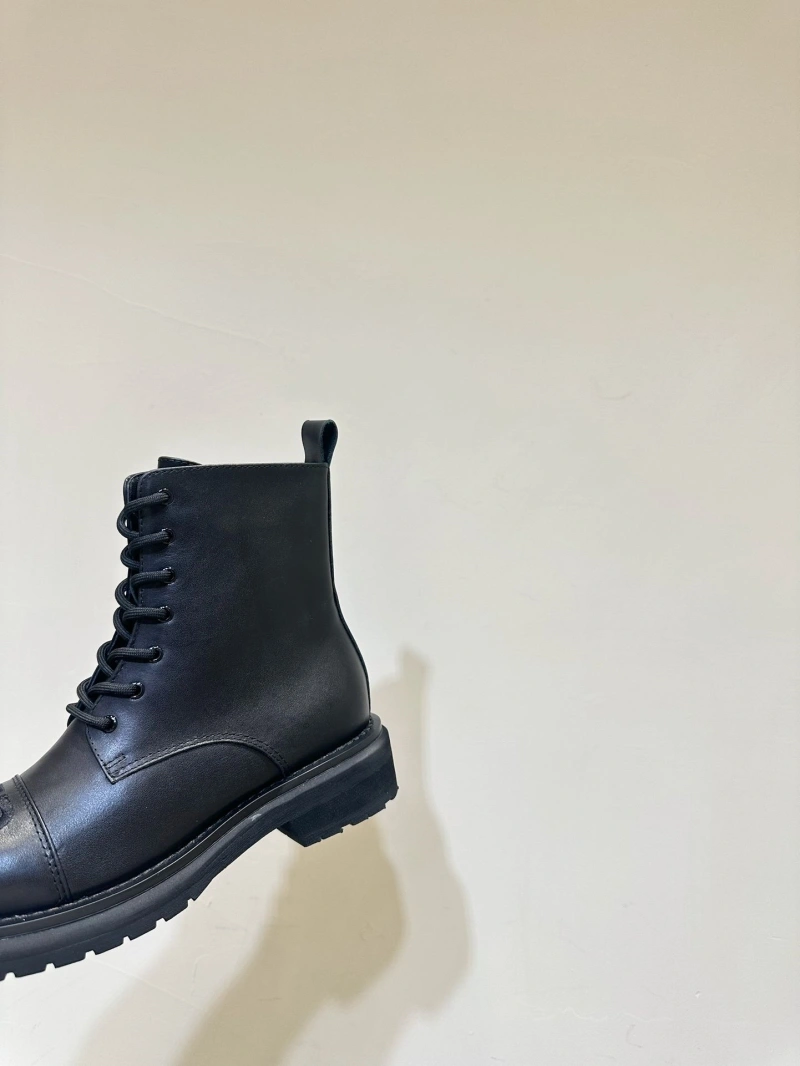Reliable Bxlxnciaga Boots 109743
