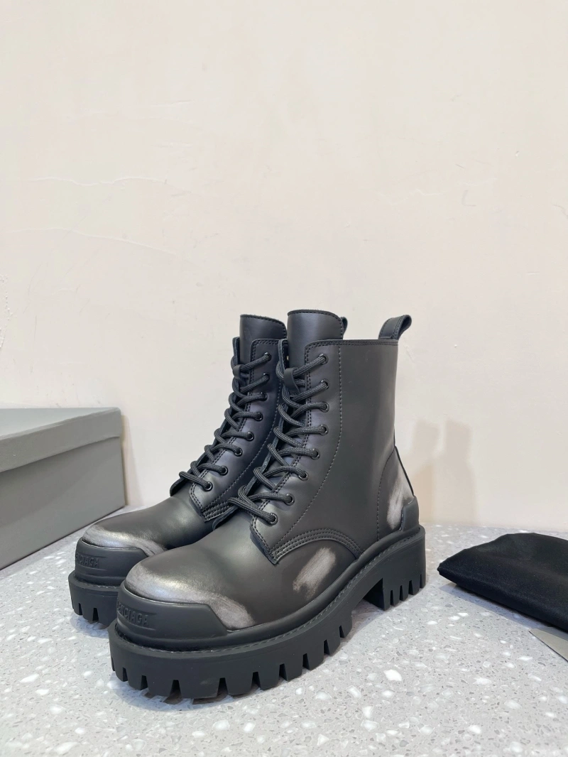 Bxlxnciaga Boots Sleek 109736