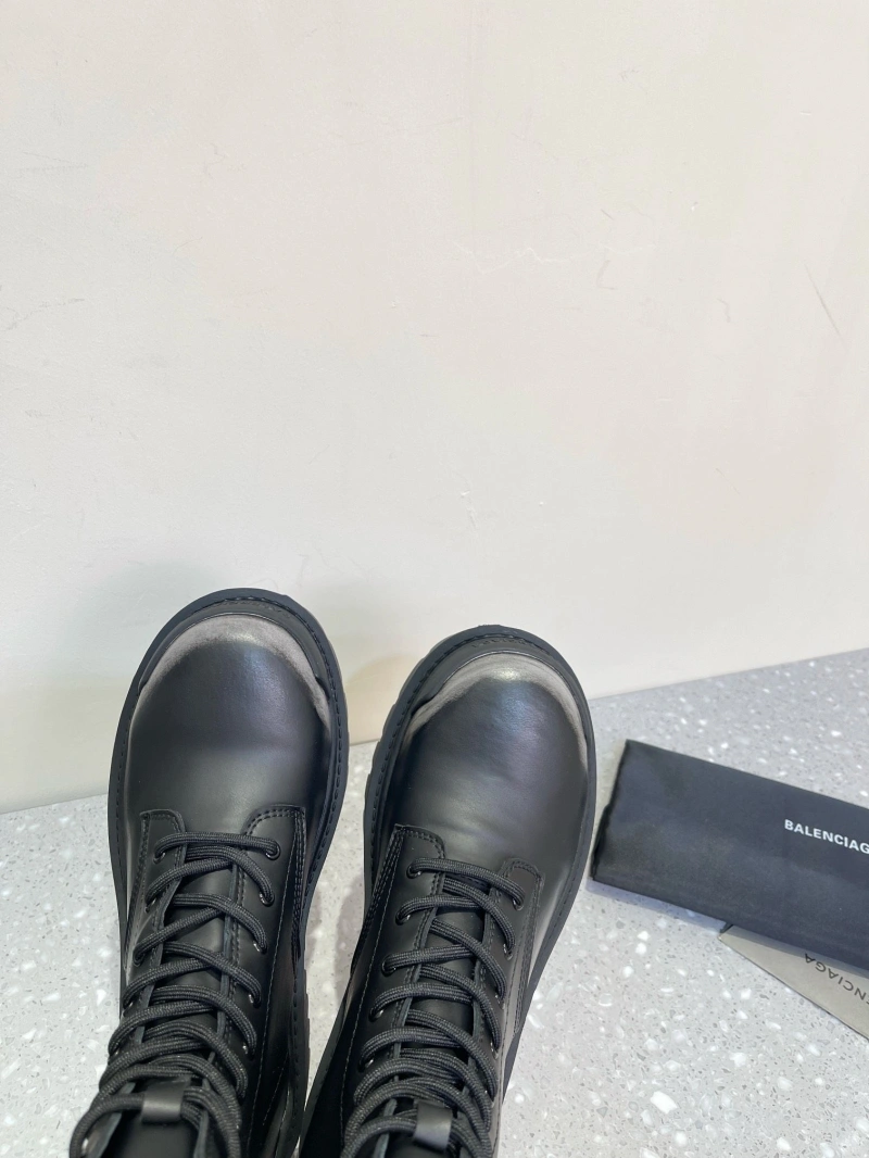 Bxlxnciaga Boots Sleek 109736