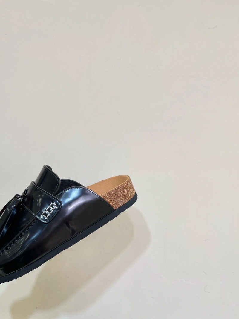 Unique Othxr Slippers 214942