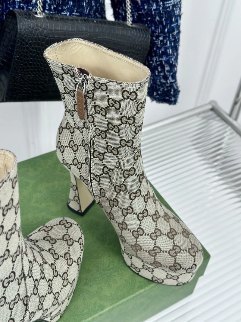 Fashionable Gxccx Boots 161579