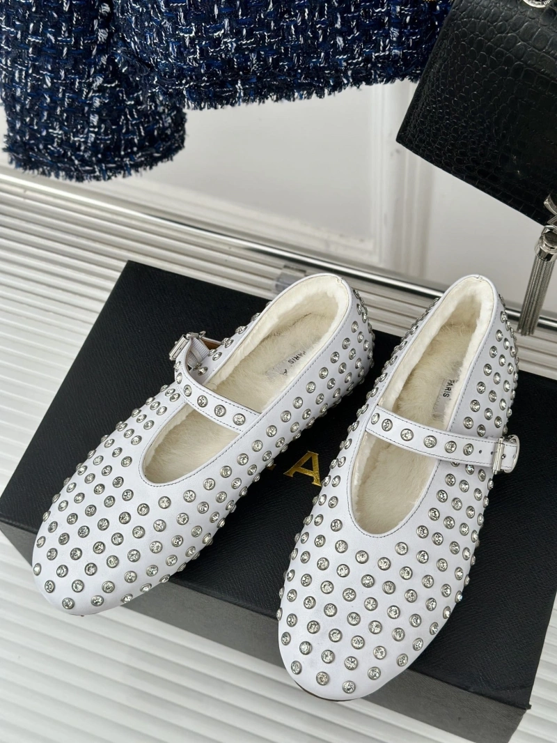 Fashionable Othxr flat shoes 215062