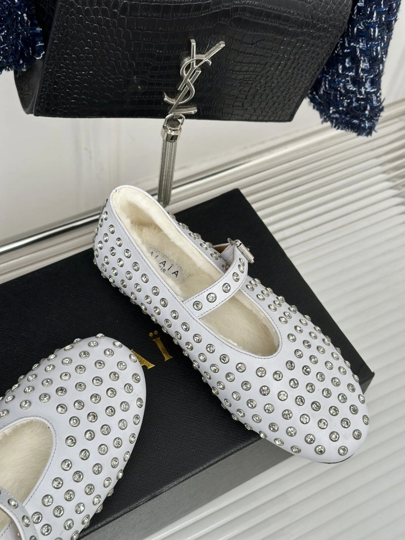 Fashionable Othxr flat shoes 215062