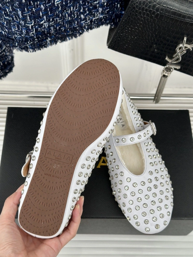Fashionable Othxr flat shoes 215062
