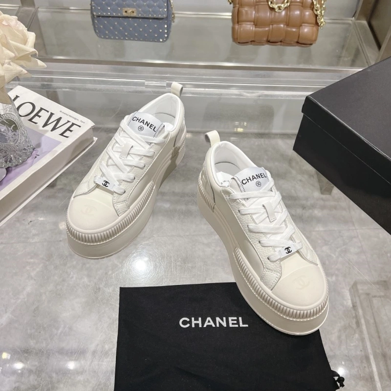 Sophisticated Chxnxl Sneakers 125965