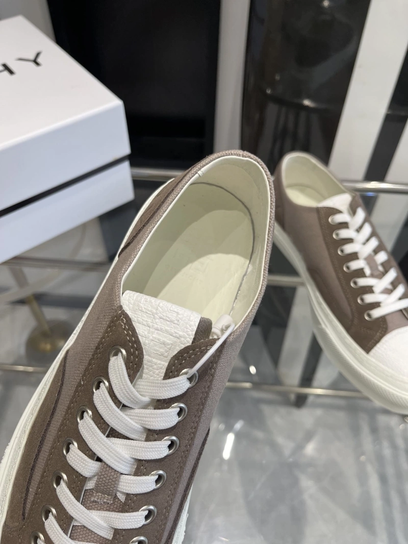 ModernLook Gxvxnchy Sneakers 153699