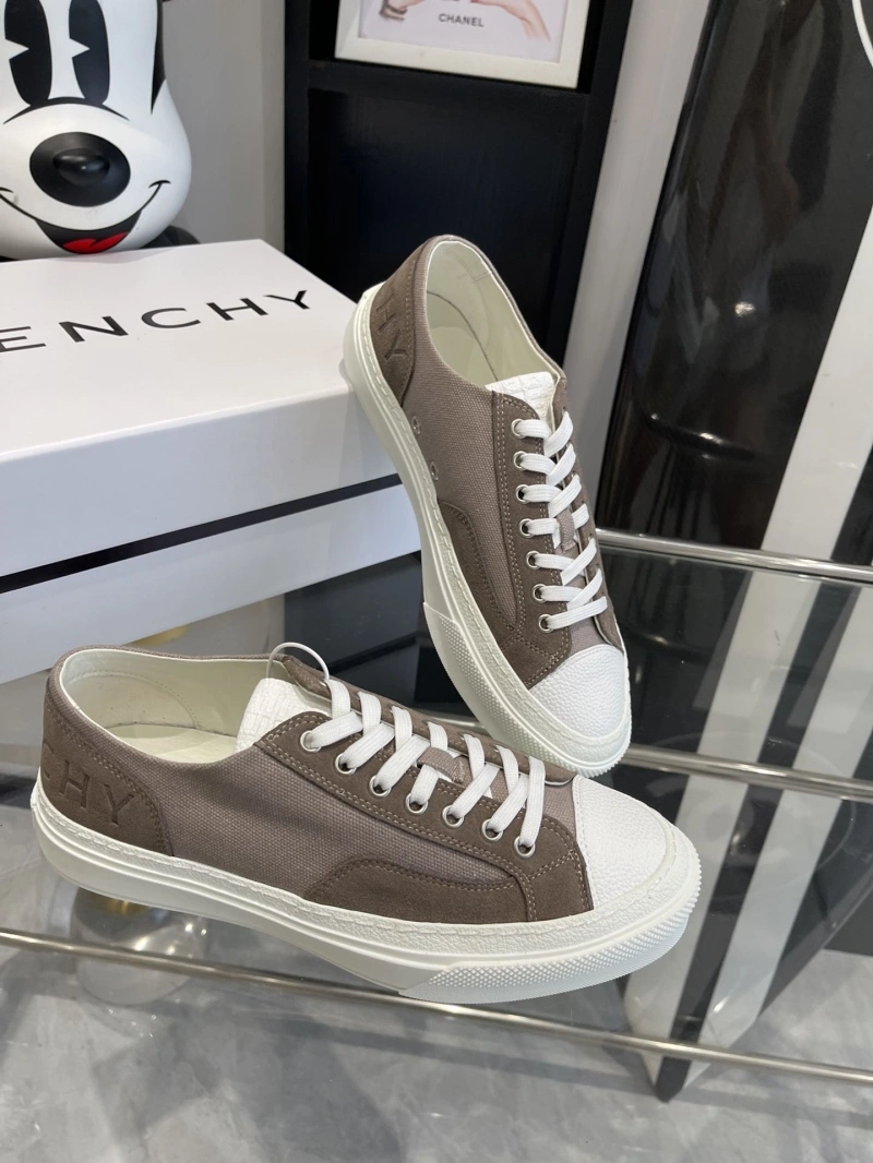 ModernLook Gxvxnchy Sneakers 153699