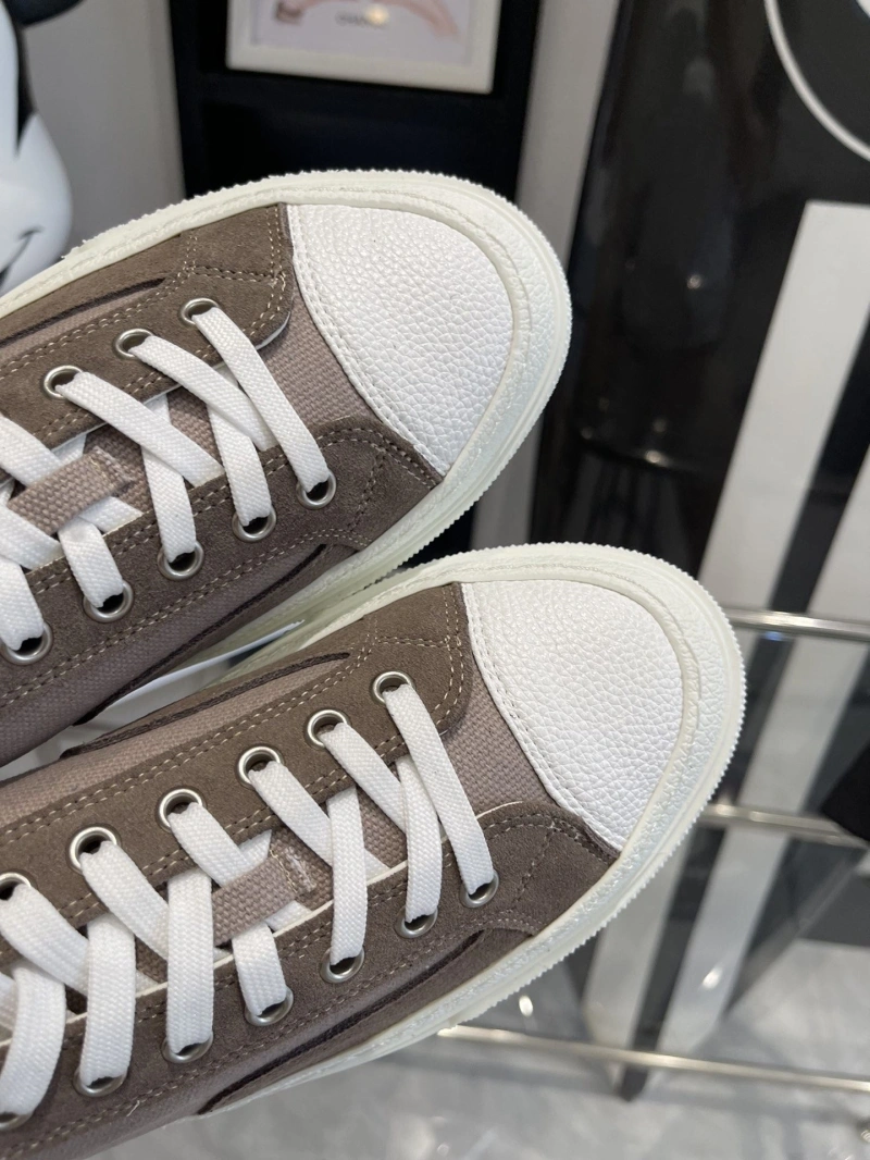 ModernLook Gxvxnchy Sneakers 153699