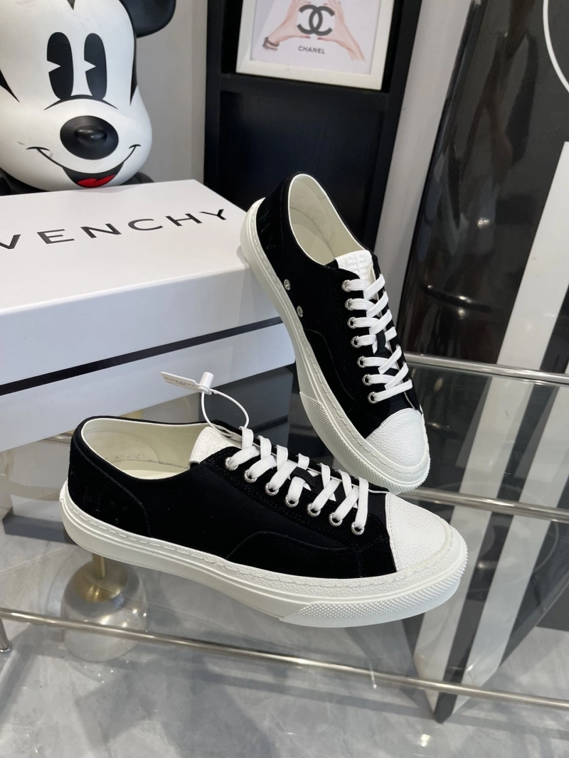 Gxvxnchy Sneakers Comfortable 153705