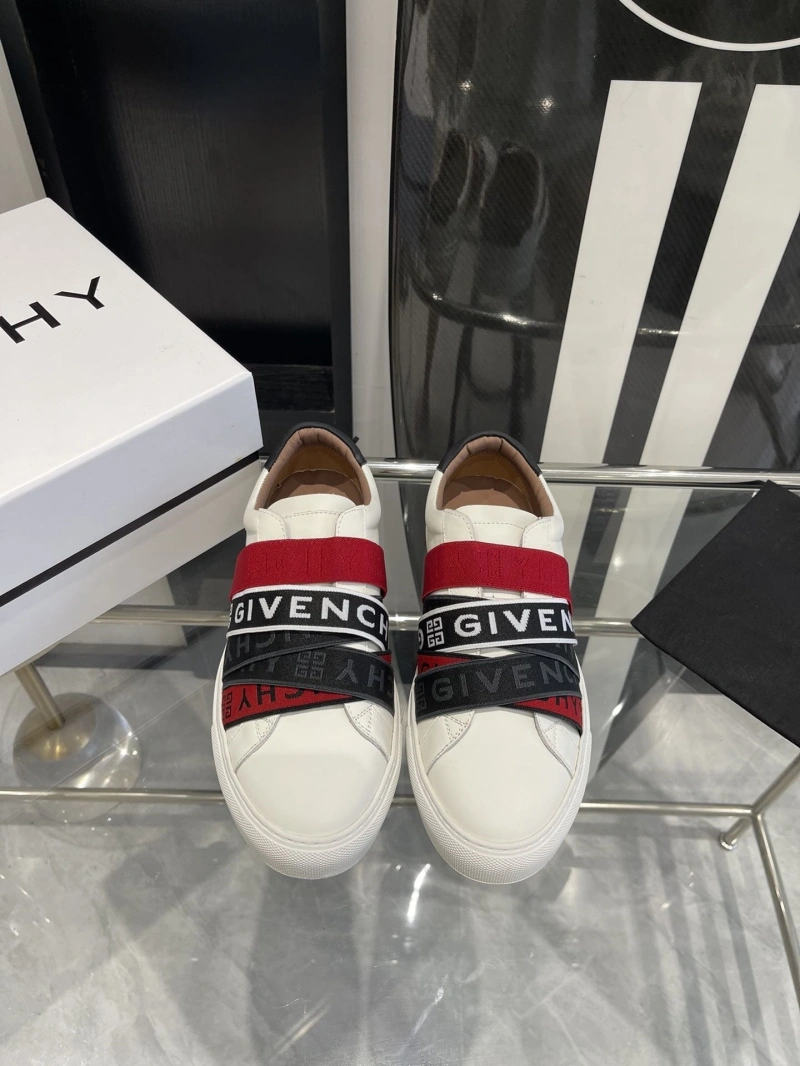 Elegant Gxvxnchy Sneakers 153702