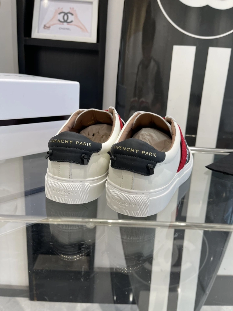 Elegant Gxvxnchy Sneakers 153702