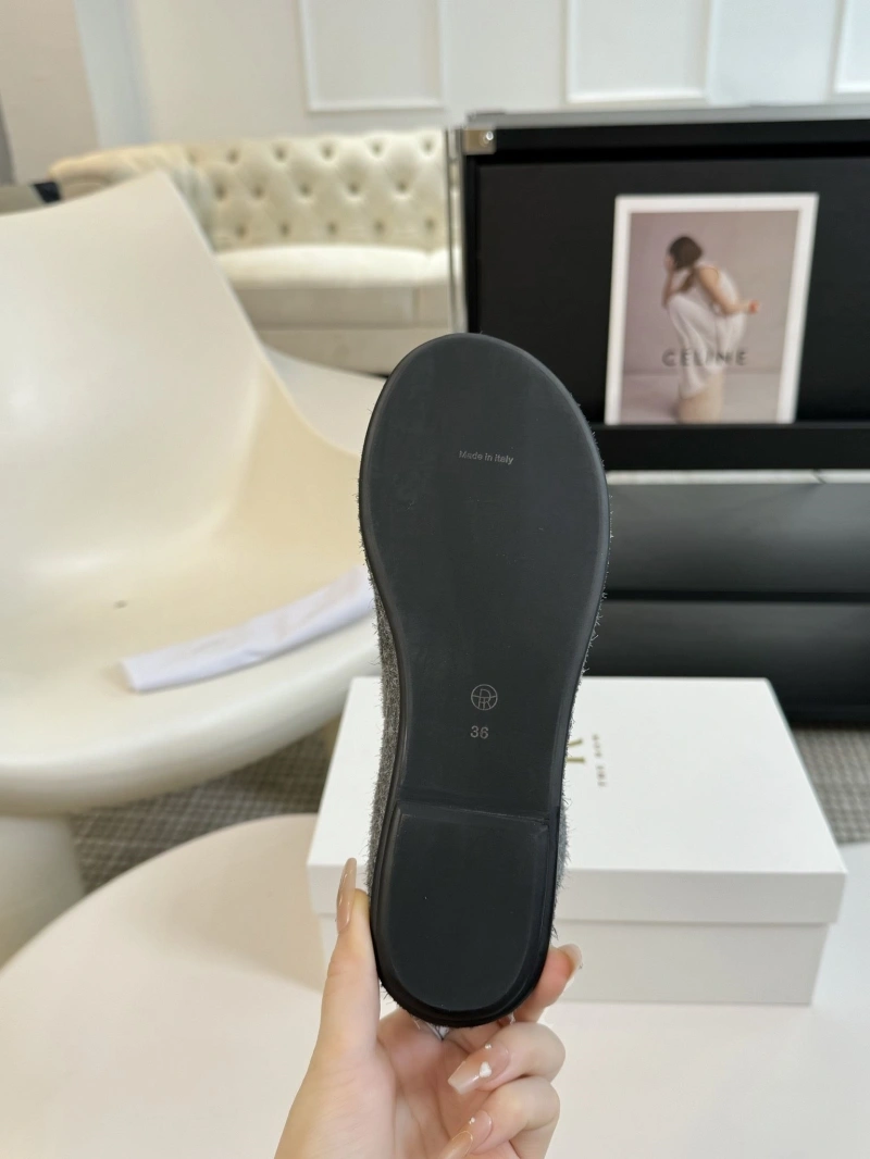 Soft Othxr Sneakers 214753