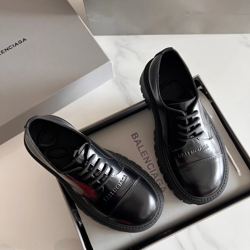 Sleek Bxlxnciaga Leather Shoes 109701