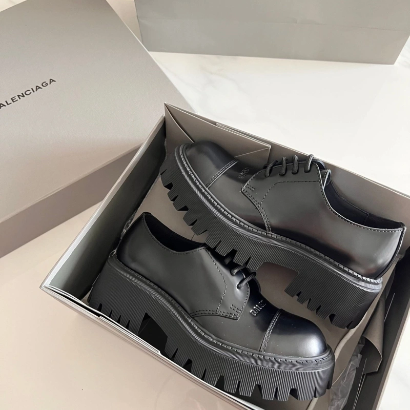 Sleek Bxlxnciaga Leather Shoes 109701