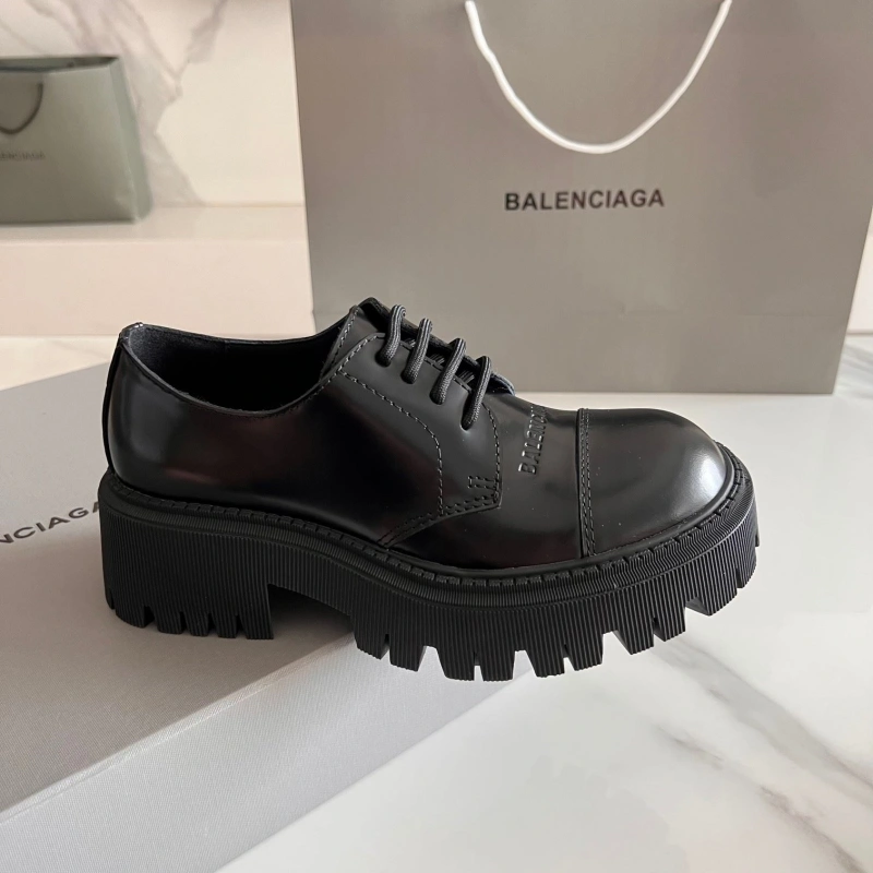 Sleek Bxlxnciaga Leather Shoes 109701