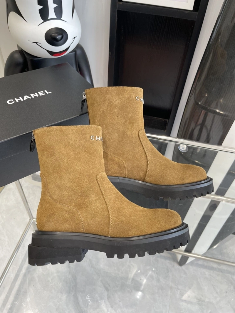Resilient Chxnxl Boots 126531