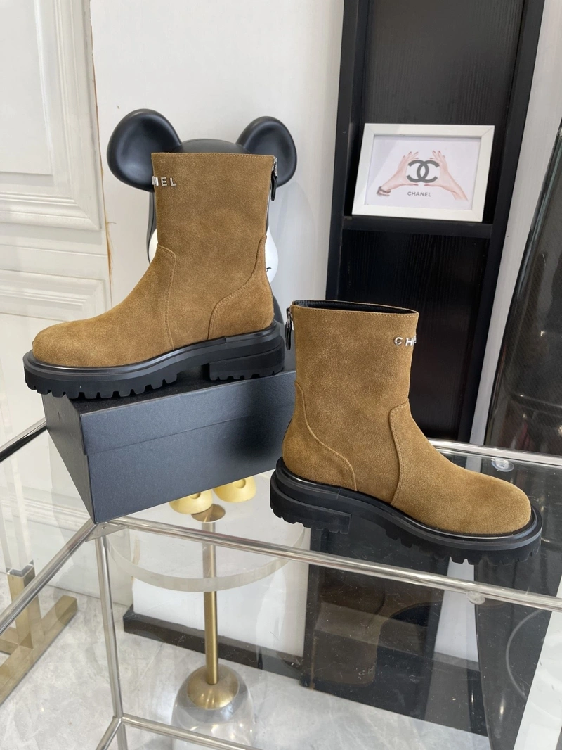 Resilient Chxnxl Boots 126531