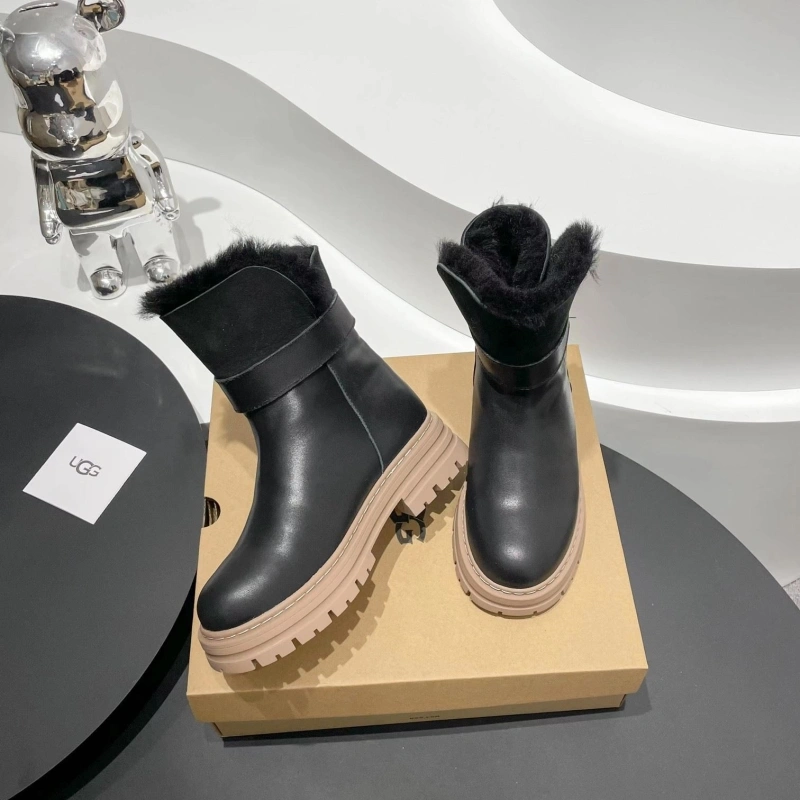 UGX Boots Bright 228480