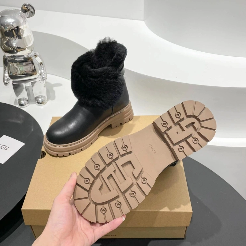 UGX Boots Bright 228480