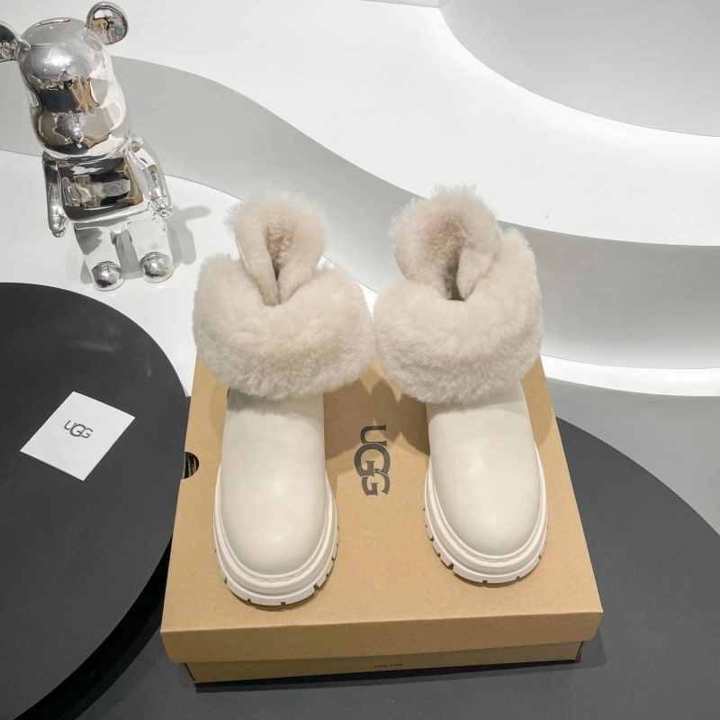 Elegant UGX Boots 228488