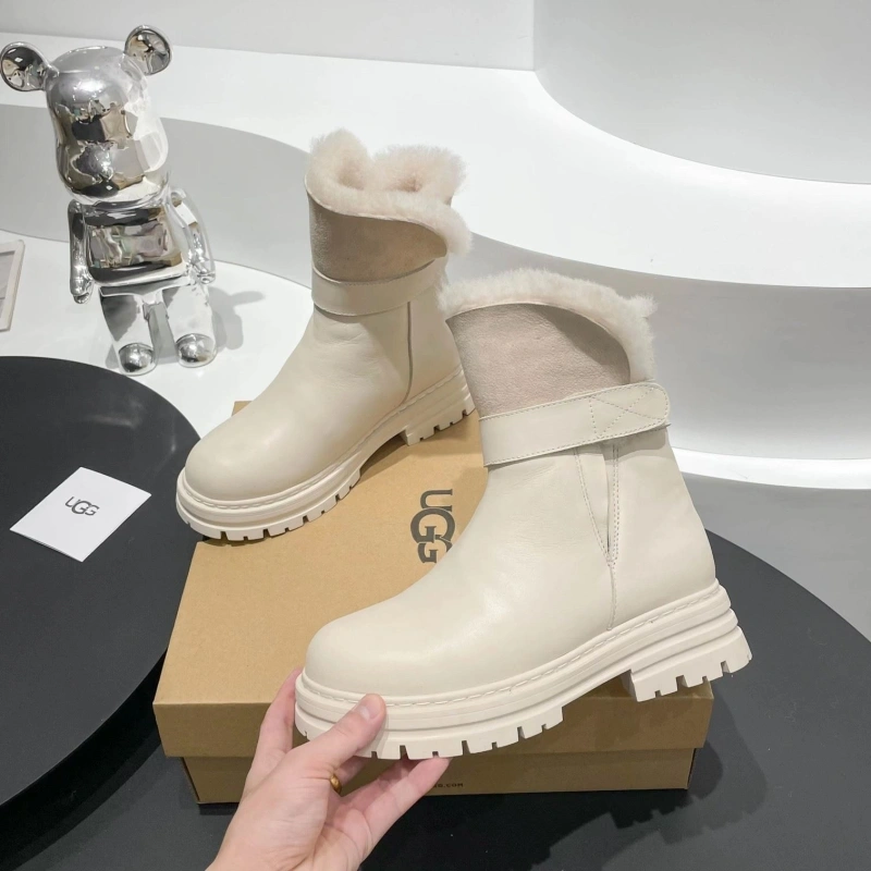Elegant UGX Boots 228488