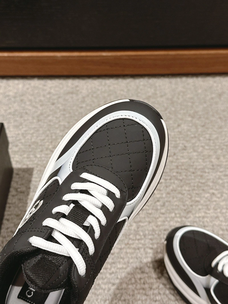 Sophisticated Chxnxl Sneakers 125974