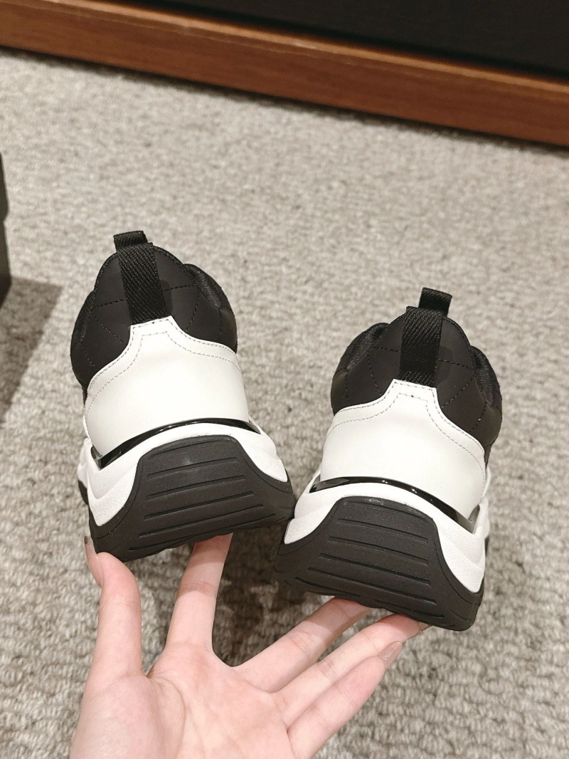 Sophisticated Chxnxl Sneakers 125974