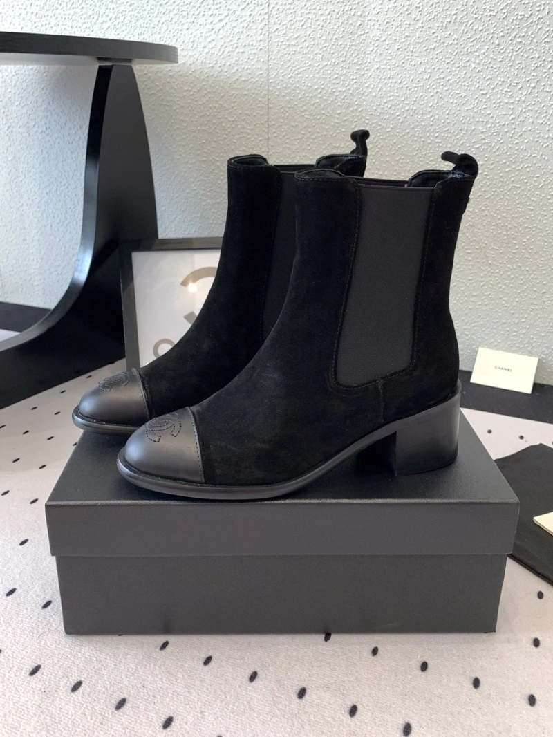 Elegant Chxnxl Boots 126522